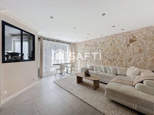 Duplex à vendre 285 000 € 4 pièces 3 chambres 84 m² Étage 1/1 La Grusie Villeneuve-le-Roi 94290