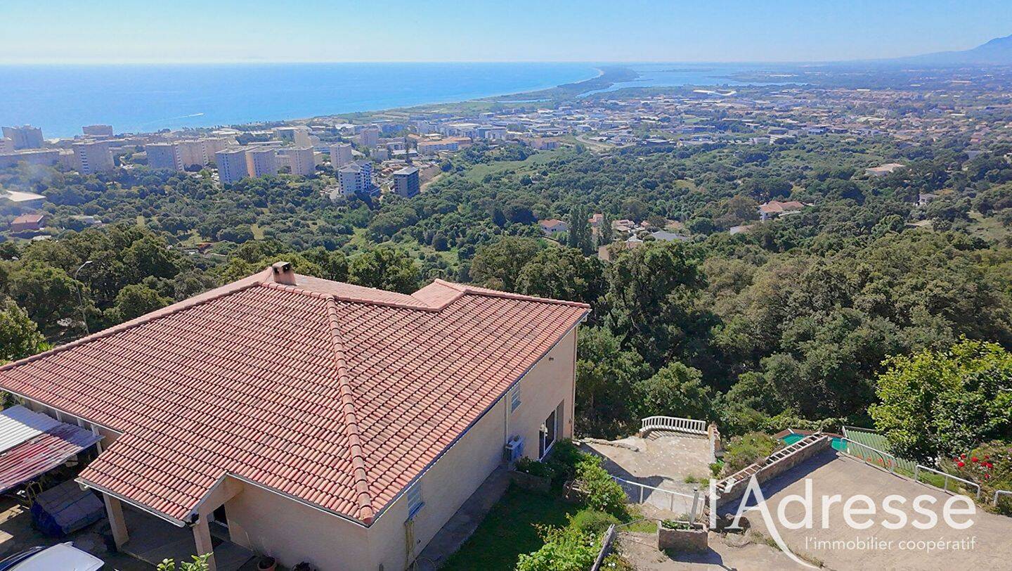 Maison 4 pièces 180 m² · à Bastia · 180 m² · 535 000 €