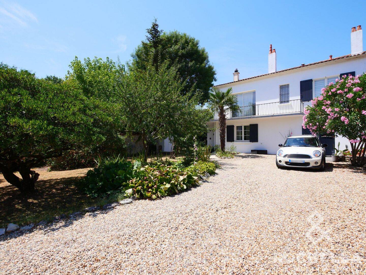 Maison 7 pièces 165 m² · à Périgny · 165 m² · 630 000 €