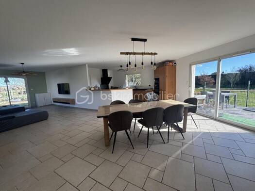 Maison à vendre 315 000 € 6 pièces 5 chambres 155 m² Verdun-sur-Garonne 82600