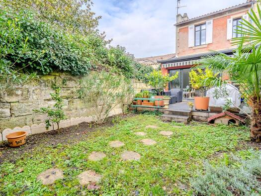 Maison à vendre 799 000 € 7 pièces 4 chambres 160 m² Nansouty - Saint Genès Bordeaux 33000