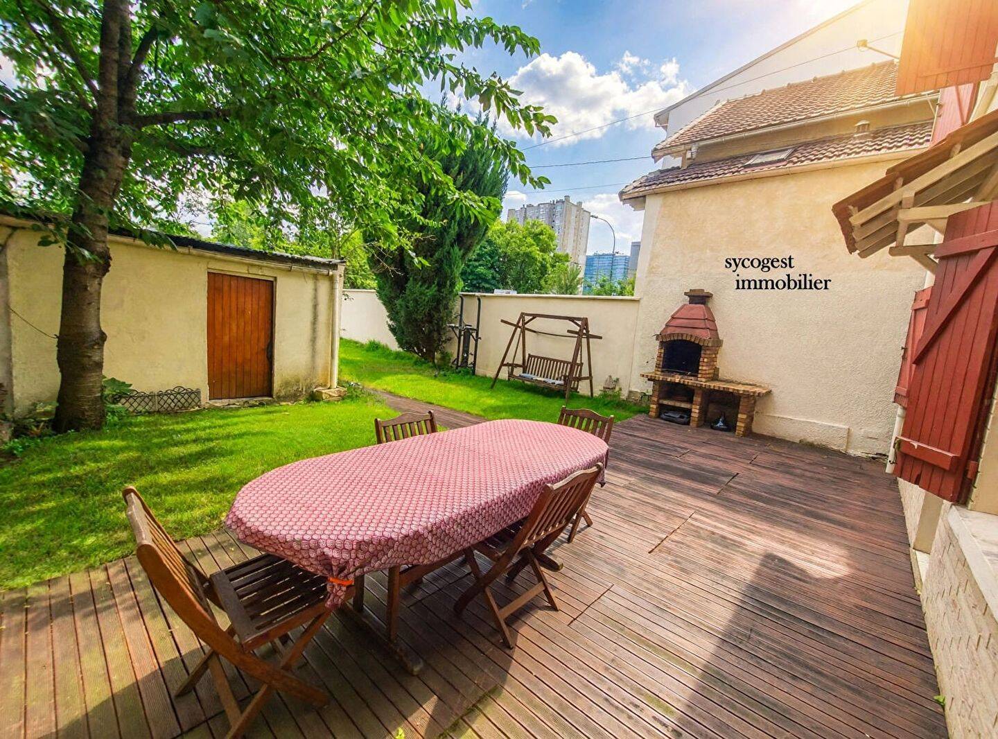 Maison 5 pièces 103 m² · à Noisy-le-Sec · 103 m² · 379 000 €