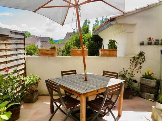 Appartement à vendre 149 500 € 4 pièces 3 chambres 76 m² Centre Ville Carpentras 84200