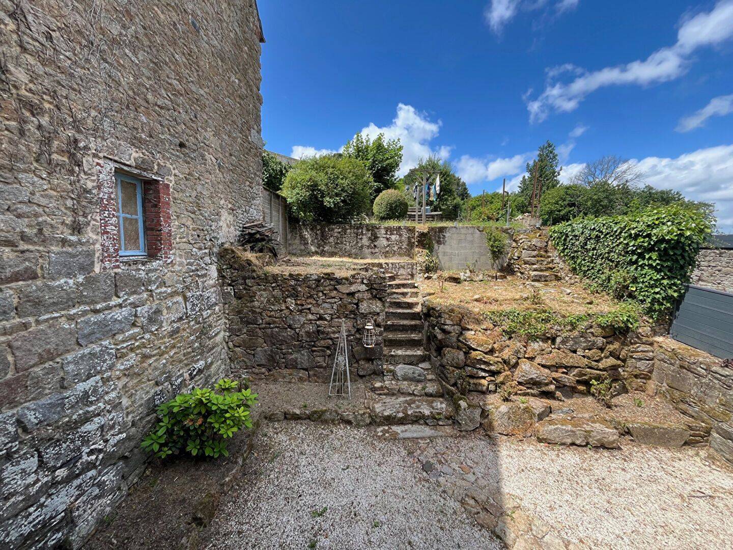 Maison 7 pièces 130 m² · à Quintin · 130 m² · 210 000 €
