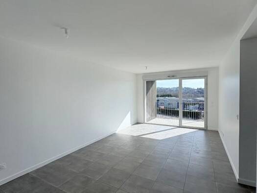 Appartement à louer 980 € 3 pièces 2 chambres 66 m² Étage 1/3 Agglomeration Sud Andrézieux-Bouthéon 42160