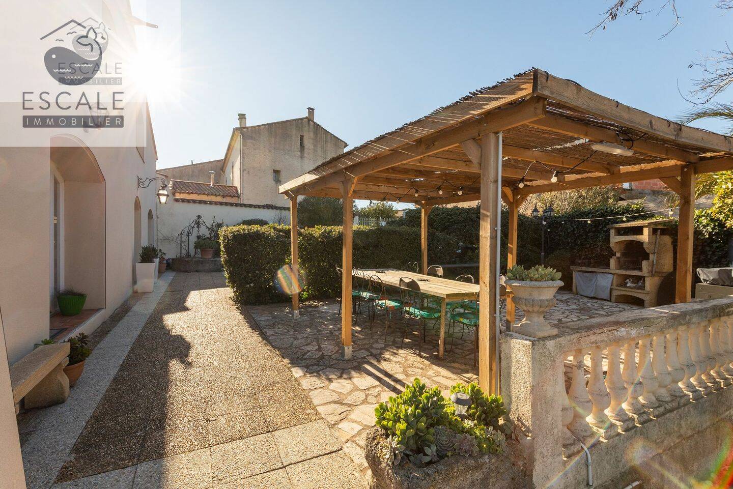 Maison 4 pièces 156 m² · à Montblanc · 155,9 m² · 399 000 €