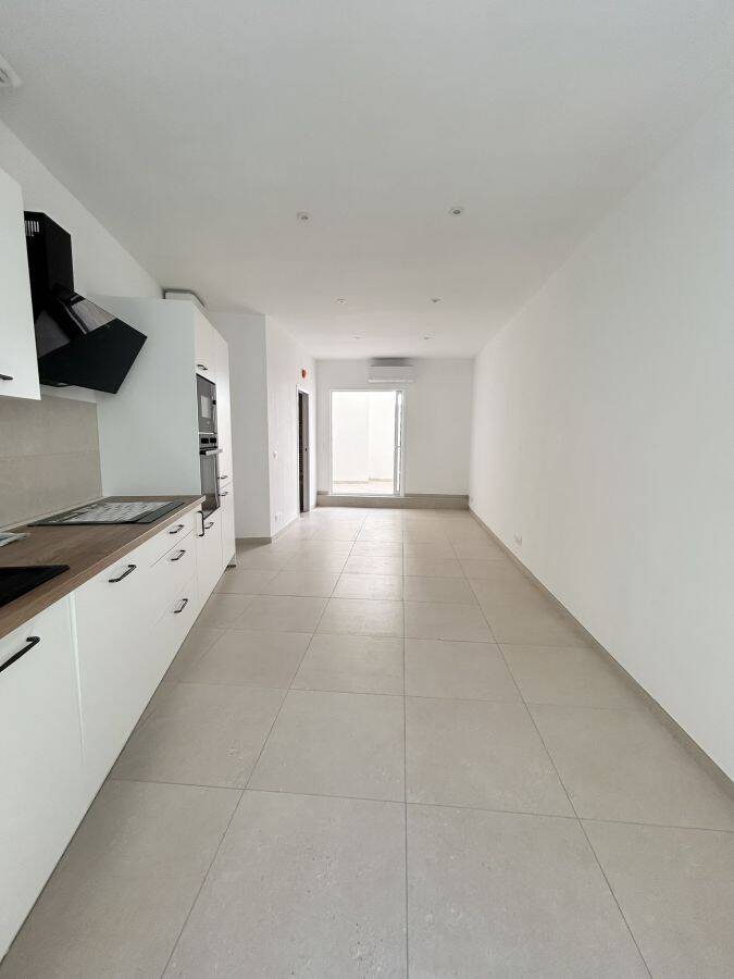 Appartement 2 pièces 28 m² · à Le Grau-du-Roi · 28,4 m² · 820 €/mois