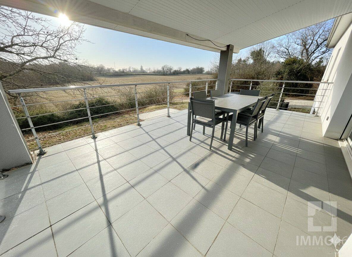 Maison 5 pièces 110 m² · à Saint-Pierre-Lafeuille · 110 m² · 273 700 €