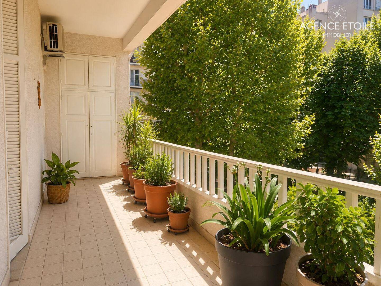 Appartement 4 pièces 126 m² · à Marseille 8ème Arrondissement · 126,3 m² · 515 000 €
