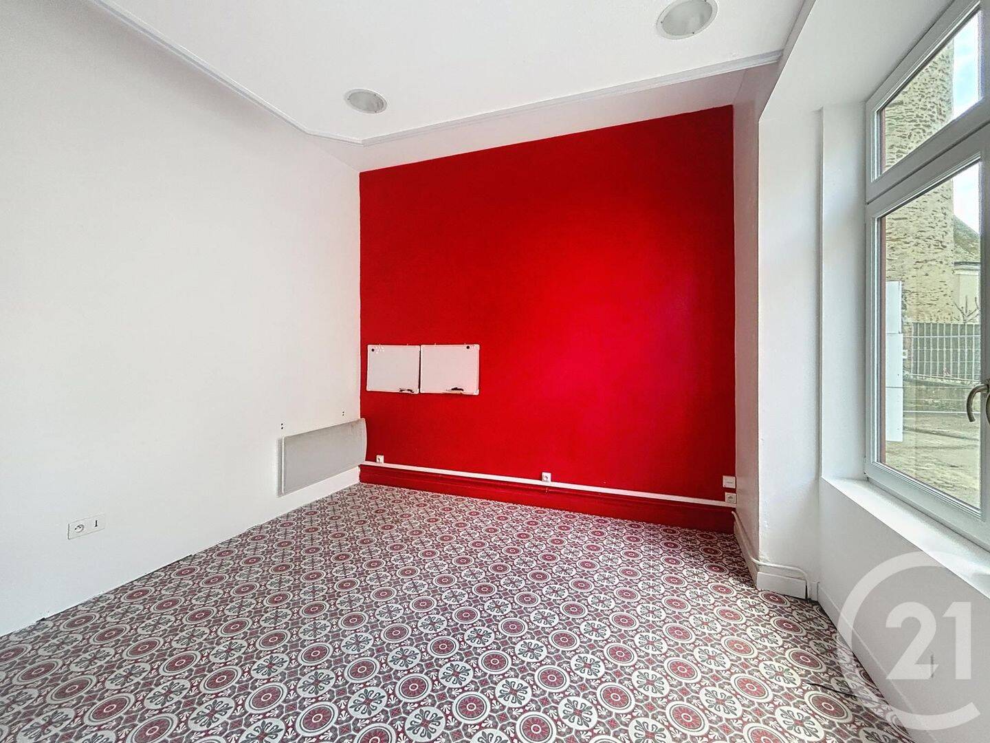 Appartement 1 pièce 24 m² · à Ombrée d'Anjou · 24 m² · 320 €/mois