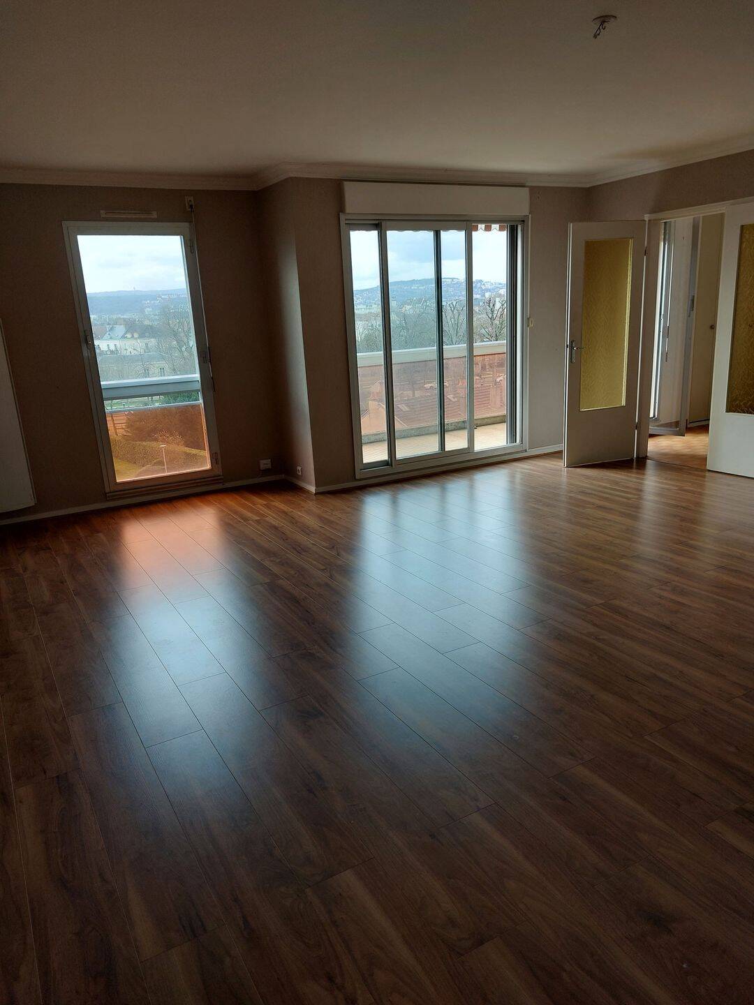 Appartement 4 pièces 100 m² · à Dijon · 100 m² · 1 417 €