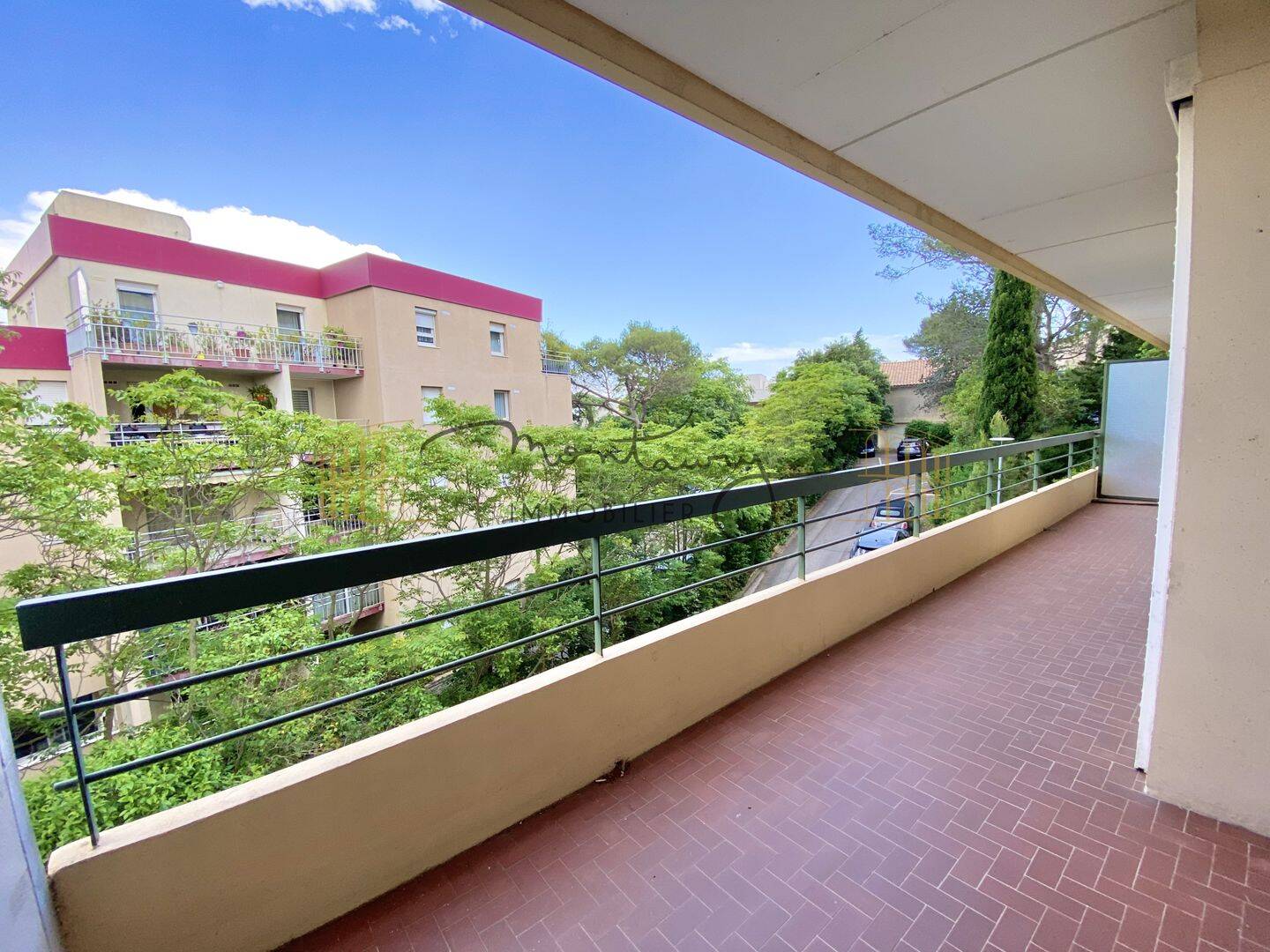 Appartement 3 pièces 84 m² · à Nîmes · 83,8 m² · 163 000 €