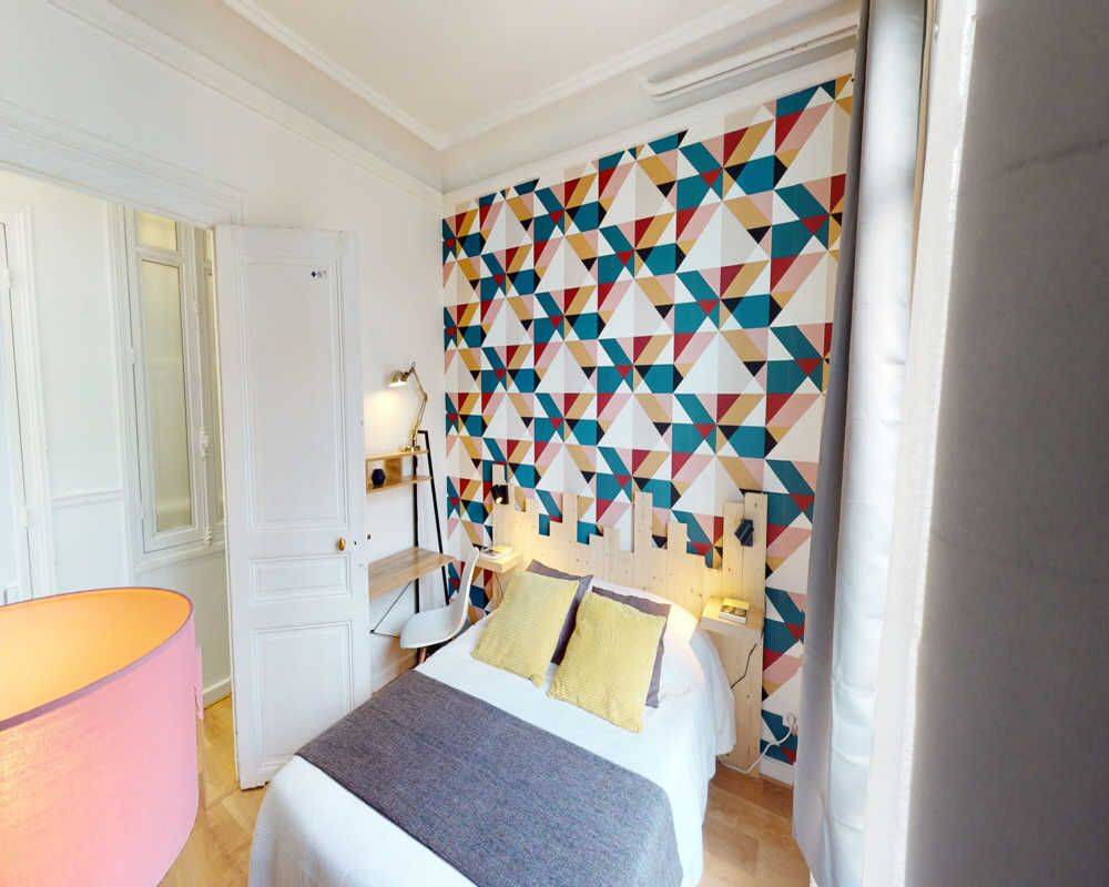 Appartement 7 pièces 180 m² · à Paris 17ème Arrondissement · 180 m² · 1 180 €/mois