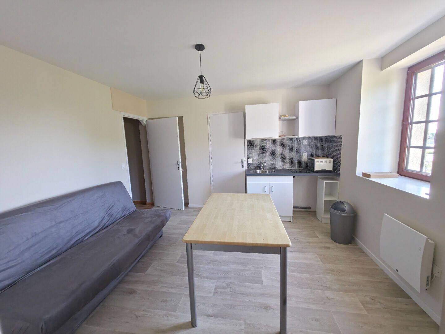 Appartement 2 pièces 25 m² · à La Ferté-Bernard · 25 m² · 480 €