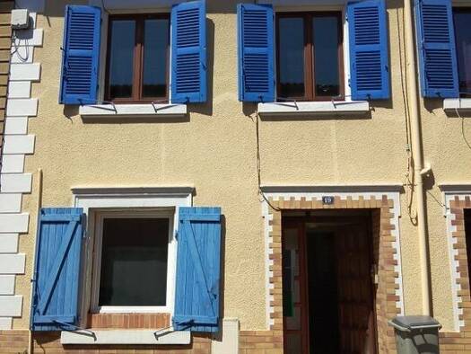 Appartement à louer 860 € 4 pièces 3 chambres 60 m² Centre Nord Oullins-Pierre-Bénite 69600