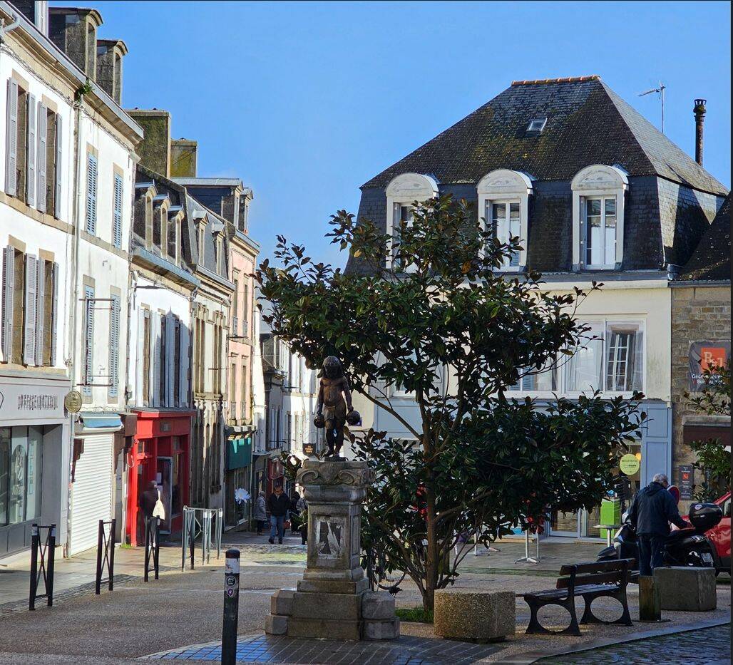 Appartement 3 pièces 108 m² · à Douarnenez · 108 m² · 262 900 €