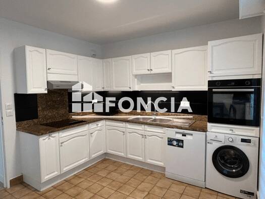 Appartement à louer 1 790 € 4 pièces 2 chambres 77,9 m² RDC Hauts de Chennevières-Pince Vent Chennevières-sur-Marne 94430