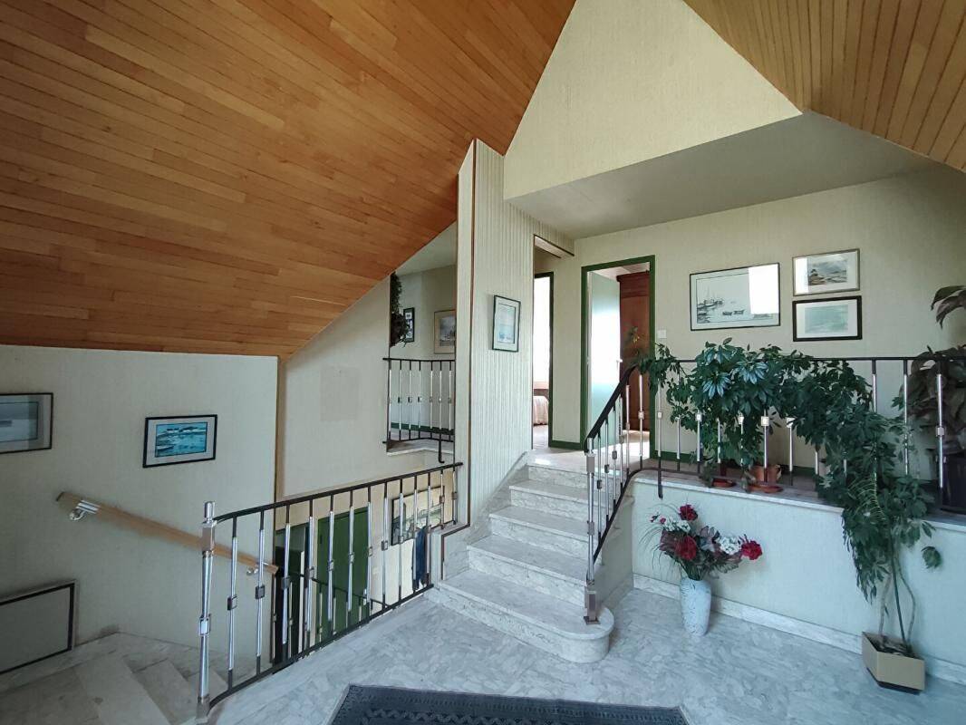Maison 7 pièces 170 m² · à Elliant · 170 m² · 243 800 €