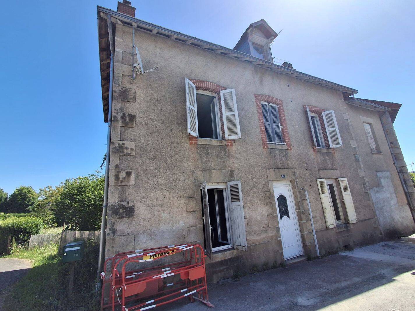 Maison 6 pièces 120 m² · à Saint-Paul · 120 m² · 73 700 €