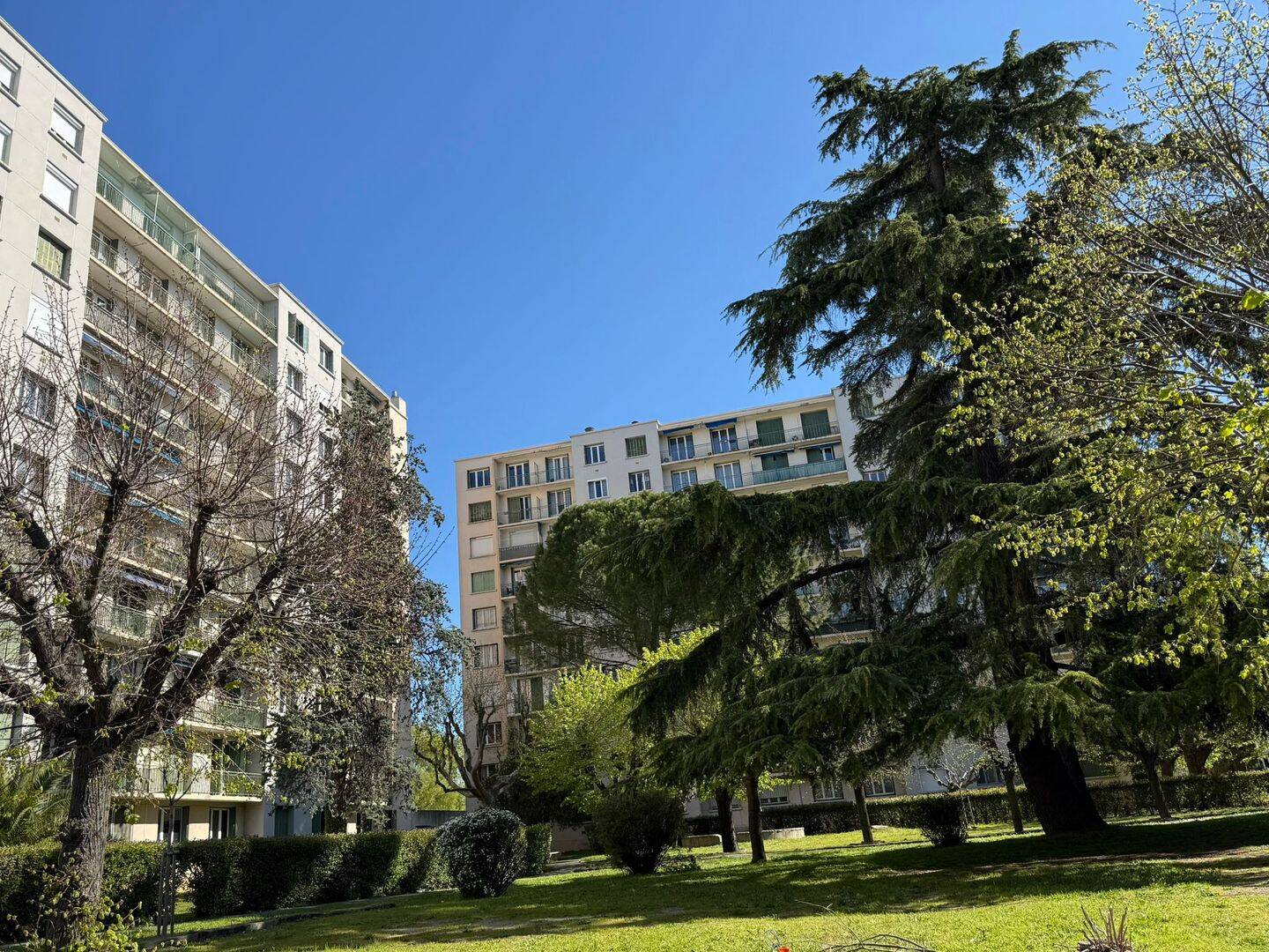 Appartement 5 pièces 65 m² · à Nîmes · 65 m² · 79 900 €