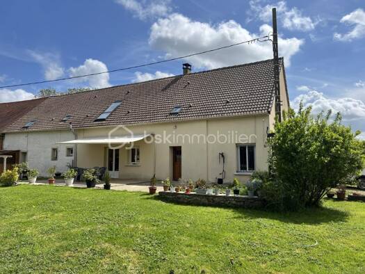 Maison à vendre 218 325 € 10 pièces 5 chambres 222 m² 17 000 m² de terrain Sées 61500