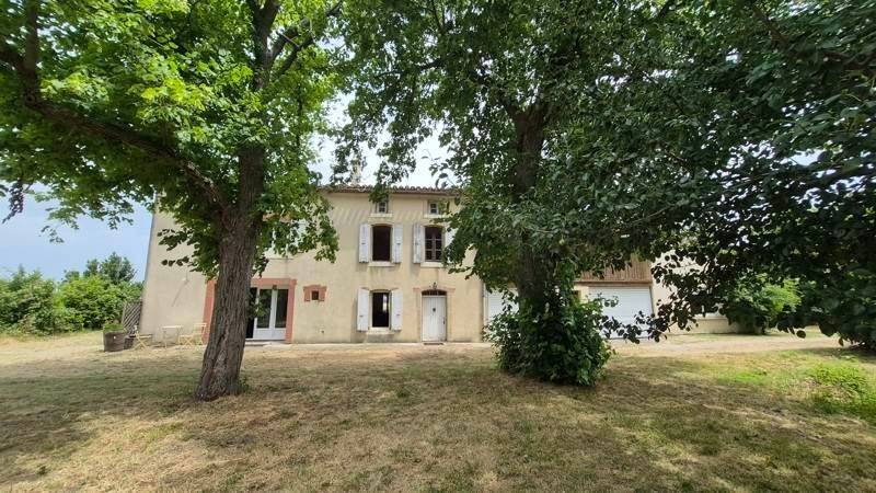 Maison 9 pièces 236 m² · à Castelnaudary · 236 m² · 370 000 €