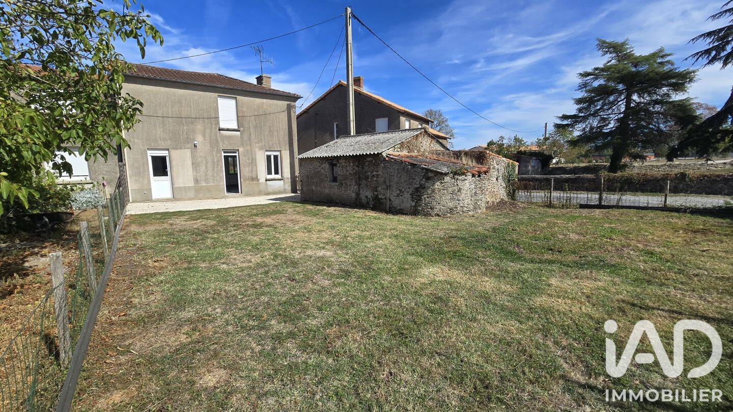 Maison 3 pièces 75 m² · à Mauges-sur-Loire · 74,9 m² · 650 €/mois