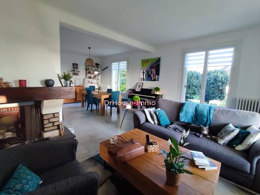 Maison de plain-pied à vendre 399 000 € 6 pièces 4 chambres 148 m² 4 060 m² de terrain Route de Port Bayeux 14400