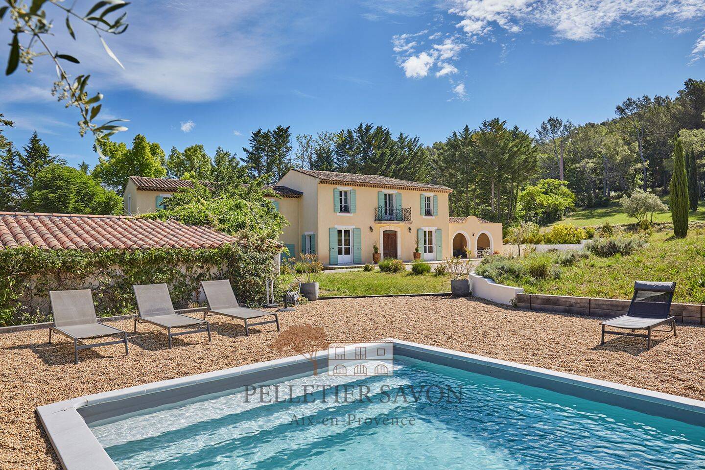 Maison 7 pièces 240 m² · à Le Tholonet · 240 m² · 1 675 000 €