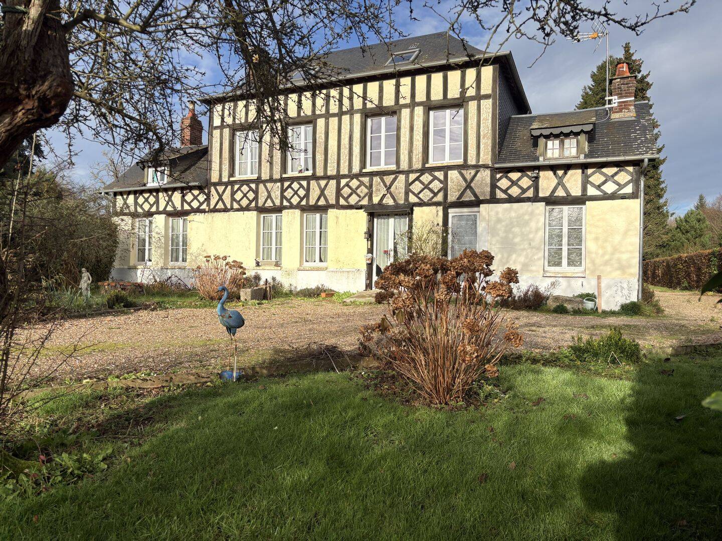 Maison 8 pièces 140 m² · à Lyons-la-Forêt · 140 m² · 225 000 €