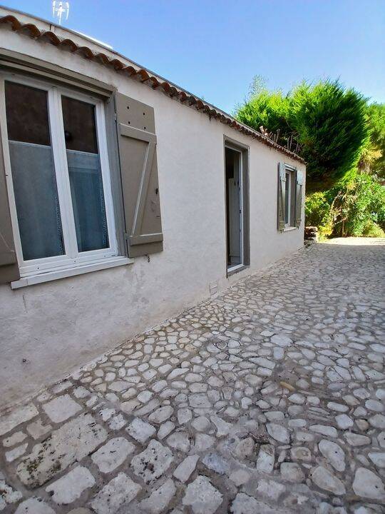 Appartement 3 pièces 40 m² · à La Rochelle · 40 m² · 1 050 €/mois