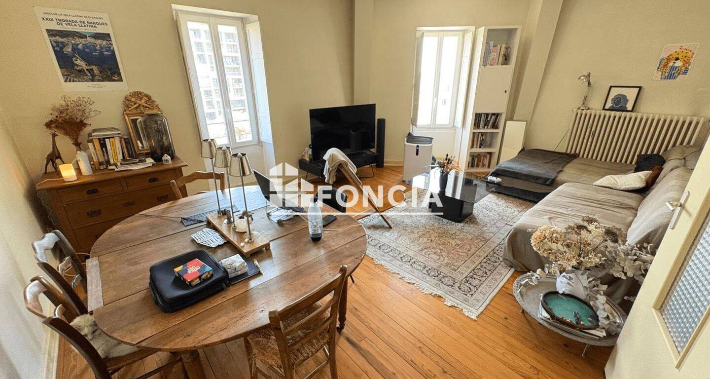 Appartement 3 pièces 85 m² · à Valence · 84,9 m² · 645 €