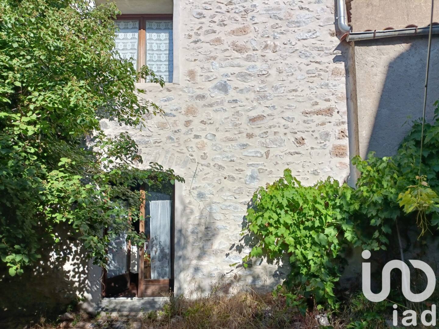 Maison 3 pièces 100 m² · à Maisons · 100 m² · 80 000 €