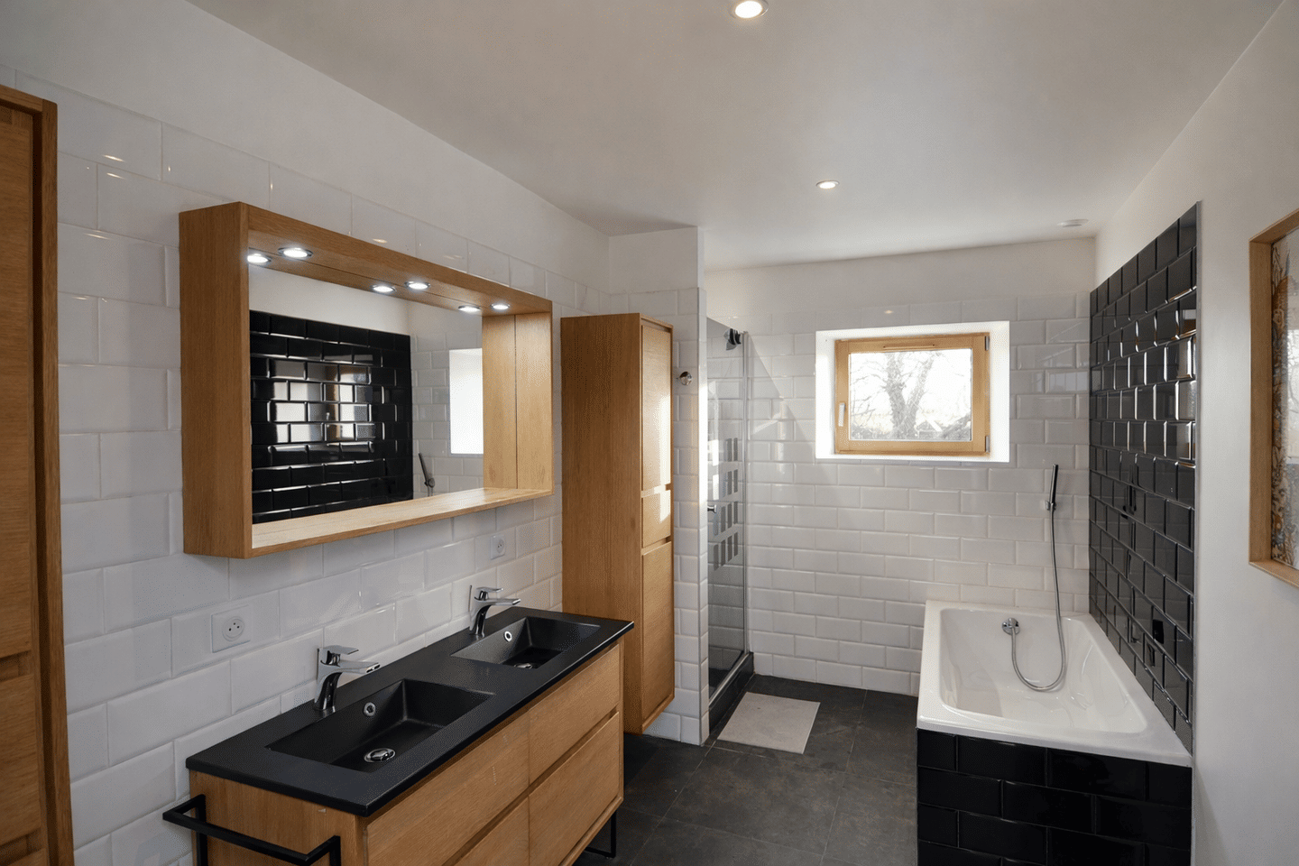 Maison 6 pièces 220 m² · à Couëron · 220 m² · 645 000 €