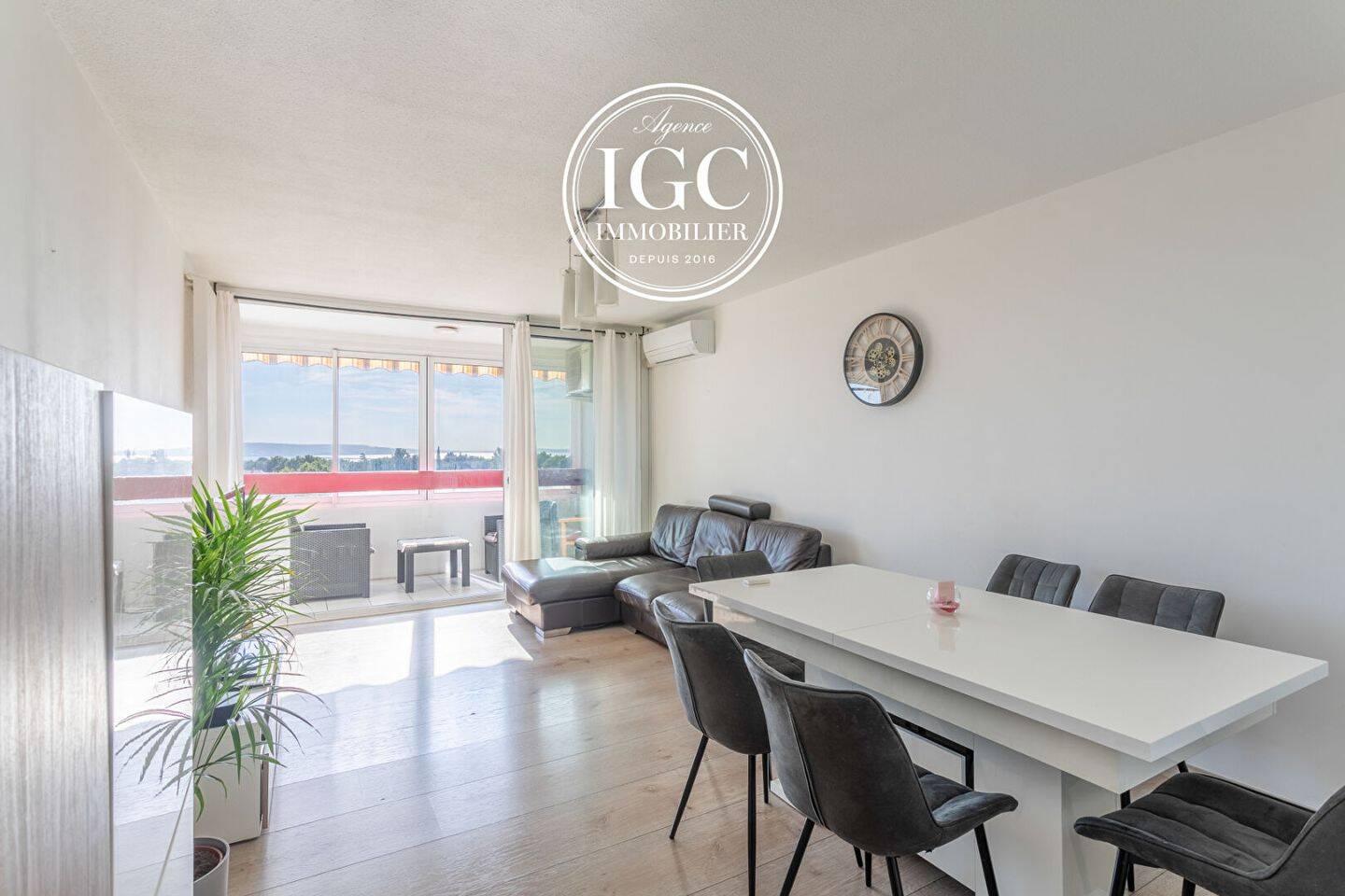 Appartement 4 pièces 79 m² · à Vitrolles · 79 m² · 207 000 €