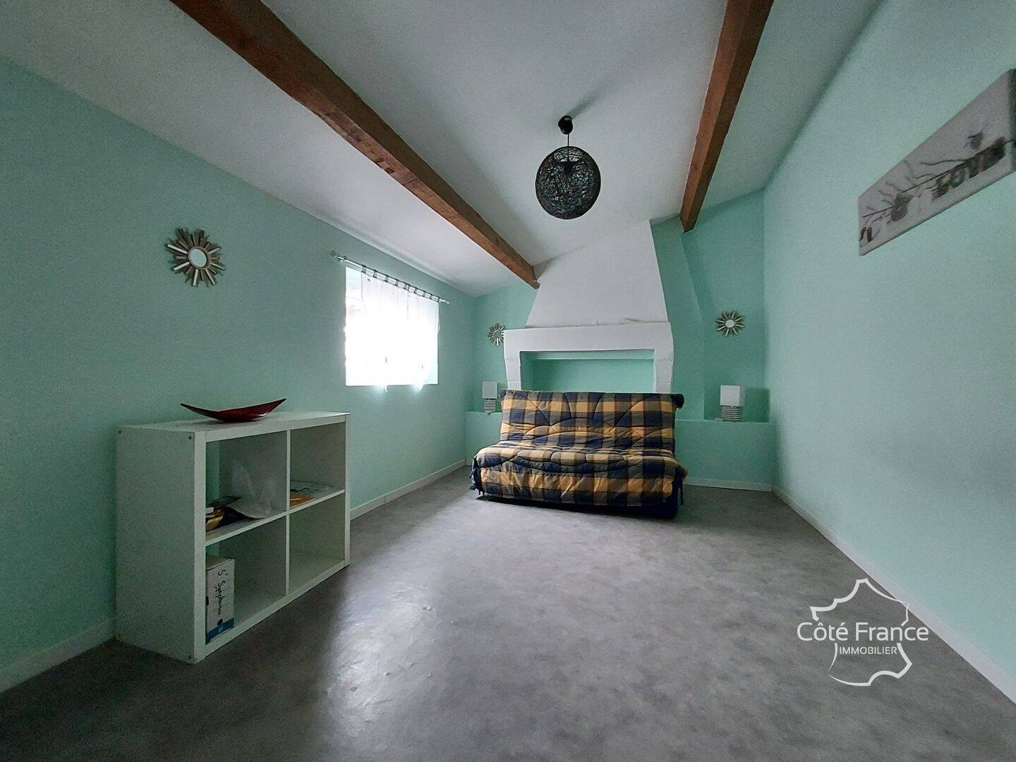 Maison 8 pièces 229 m² · à Saint-Symphorien · 229 m² · 199 000 €