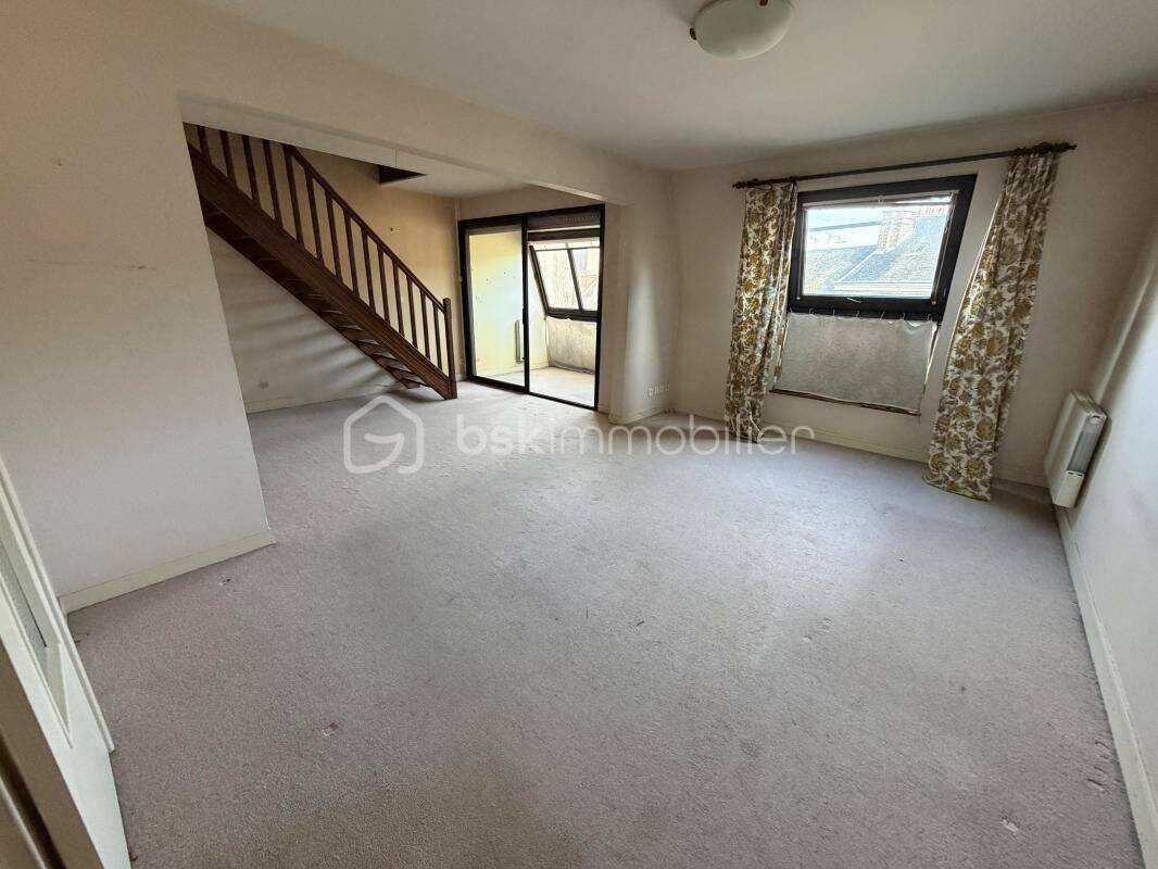 Appartement 5 pièces 123 m² · à Pithiviers · 123 m² · 175 000 €