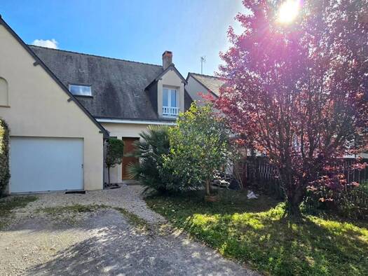 Maison à vendre 270 000 € 5 pièces 3 chambres 100 m² 290 m² de terrain Beaumanoir-Bellevue Trélazé 49800