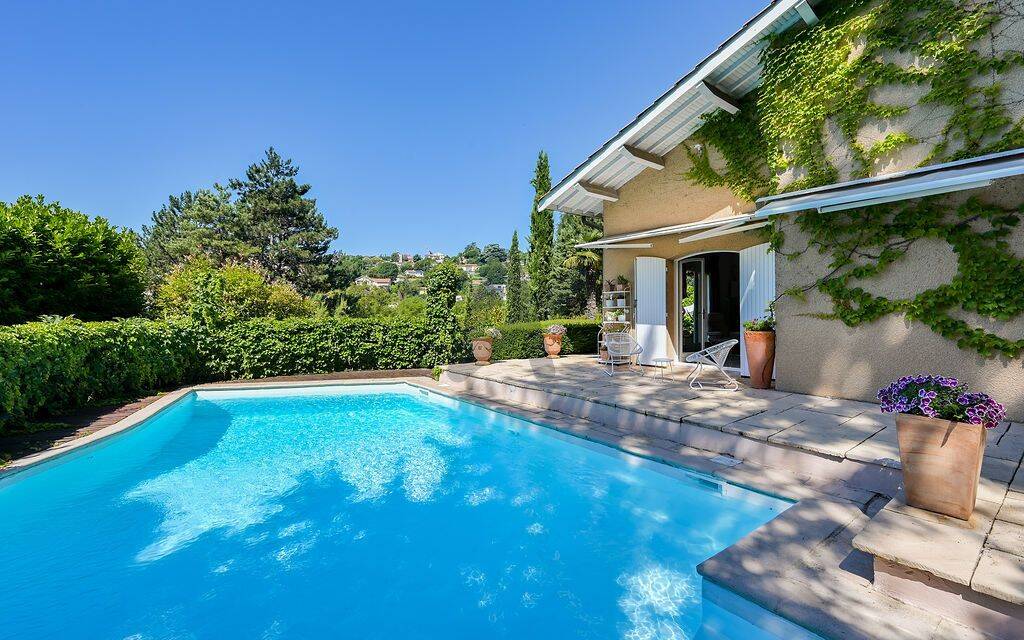 Maison 7 pièces 204 m² · à Saint-Didier-au-Mont-d'Or · 204 m² · 1 145 000 €