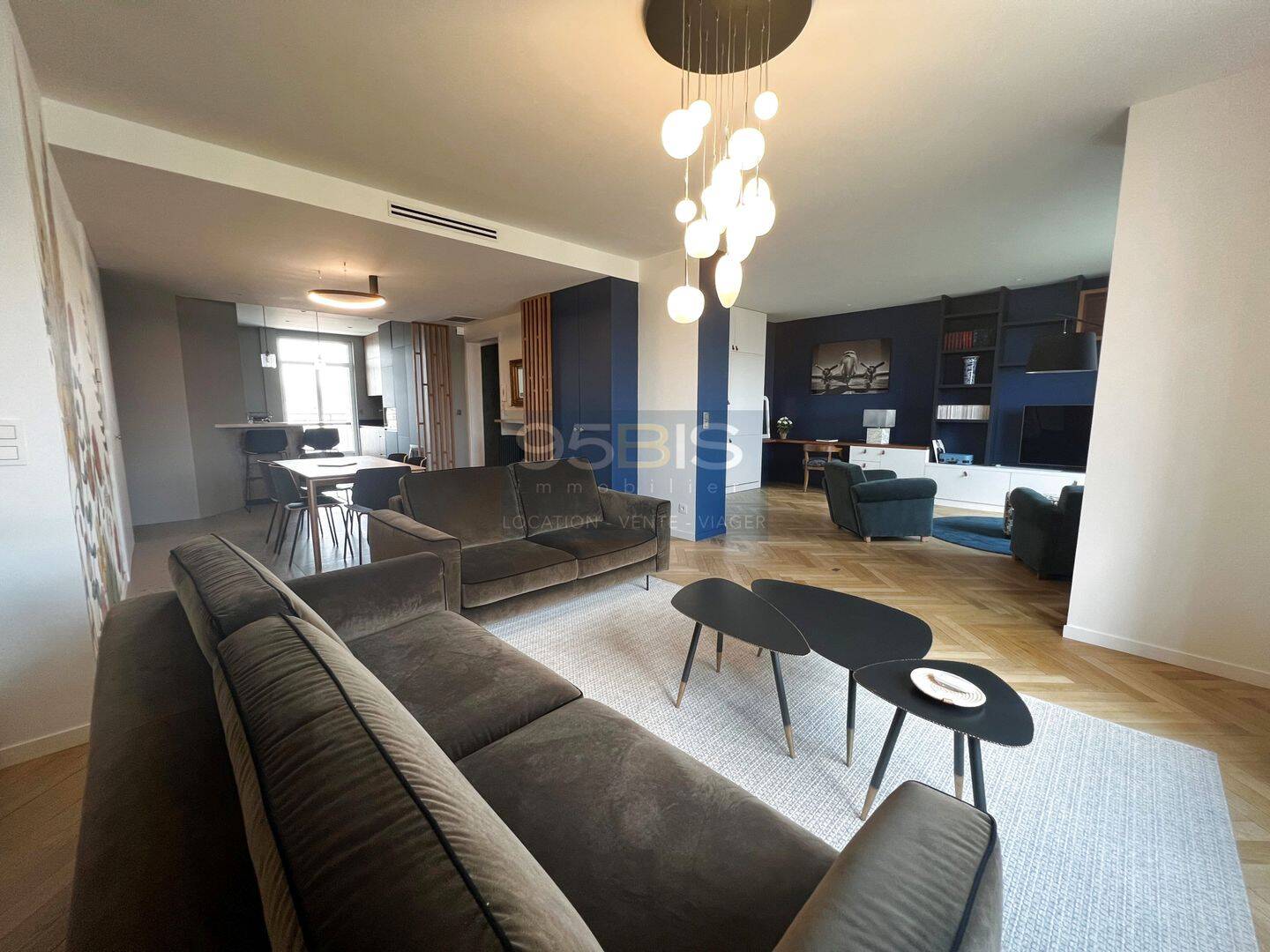 Appartement 3 pièces 111 m² · à Lyon 7ème Arrondissement · 111 m² · 2 490 €/mois