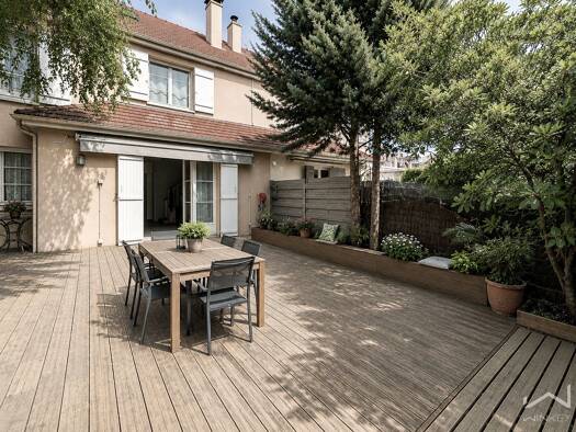 Maison à vendre 728 000 € 5 pièces 4 chambres 100 m² 186 m² de terrain Plateau Nanterre 92000