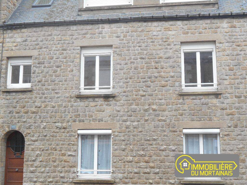 Appartement 3 pièces 55 m² · à Saint-Hilaire-du-Harcouët · 54,6 m² · 383 €/mois