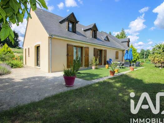 Maison à vendre 353 000 € 7 pièces 6 chambres 236 m² 1 456 m² de terrain Saint-Aignan 41110