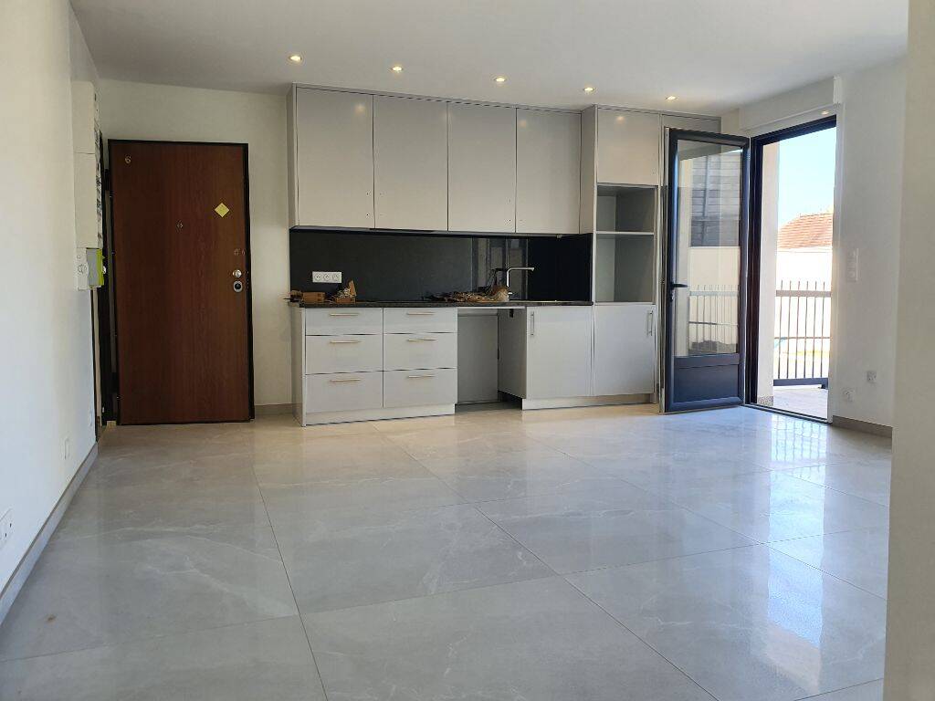 Appartement 2 pièces 44 m² · à Bois-d'Arcy · 44,2 m² · 892 €/mois