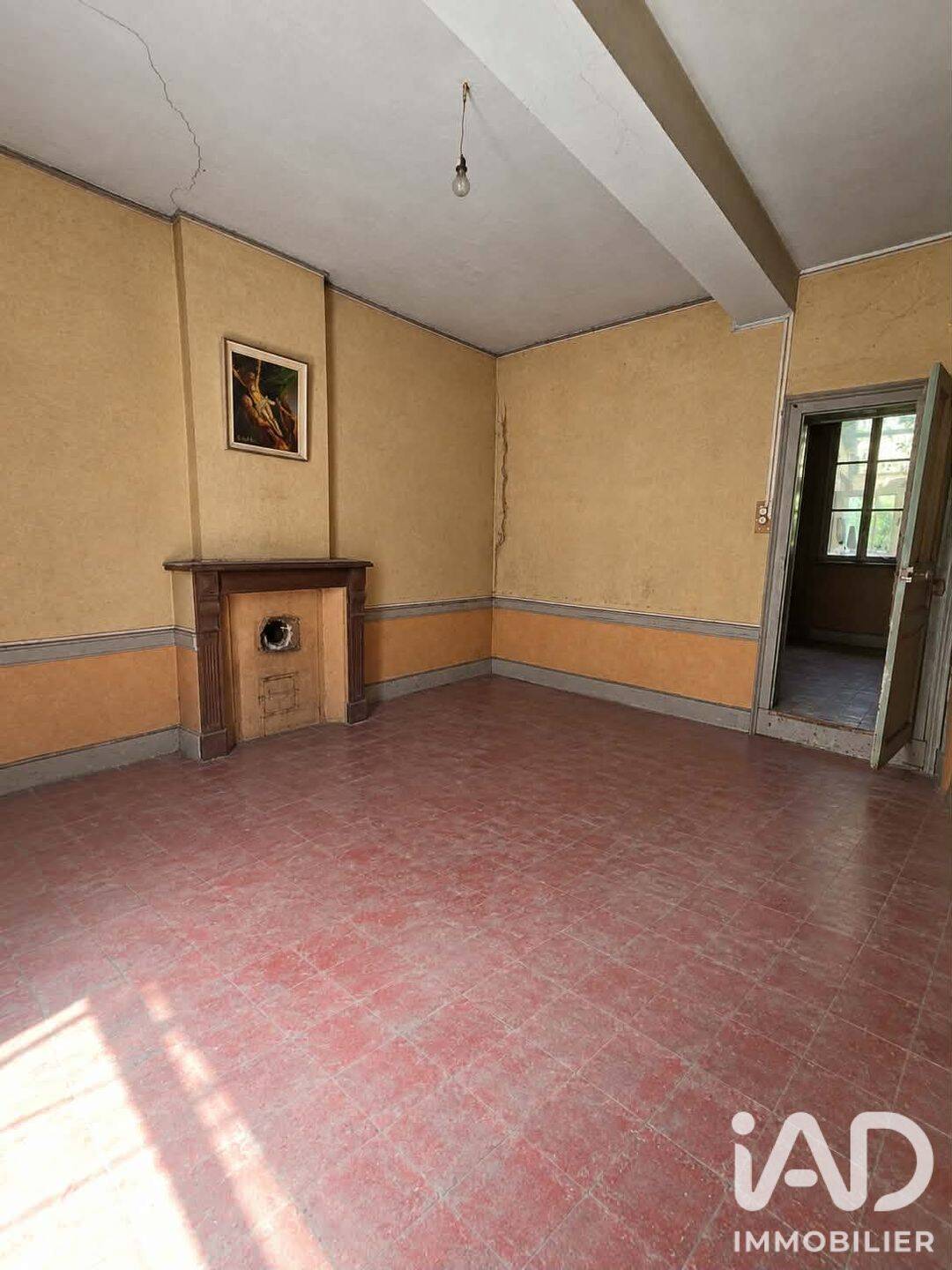 Maison 5 pièces 82 m² · à Le Cateau-Cambrésis · 82 m² · 30 500 €