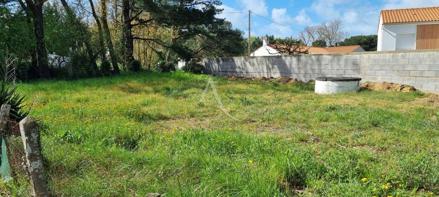 Terrain de 500 m² à Saint-Hilaire-de-Riez - photo 2