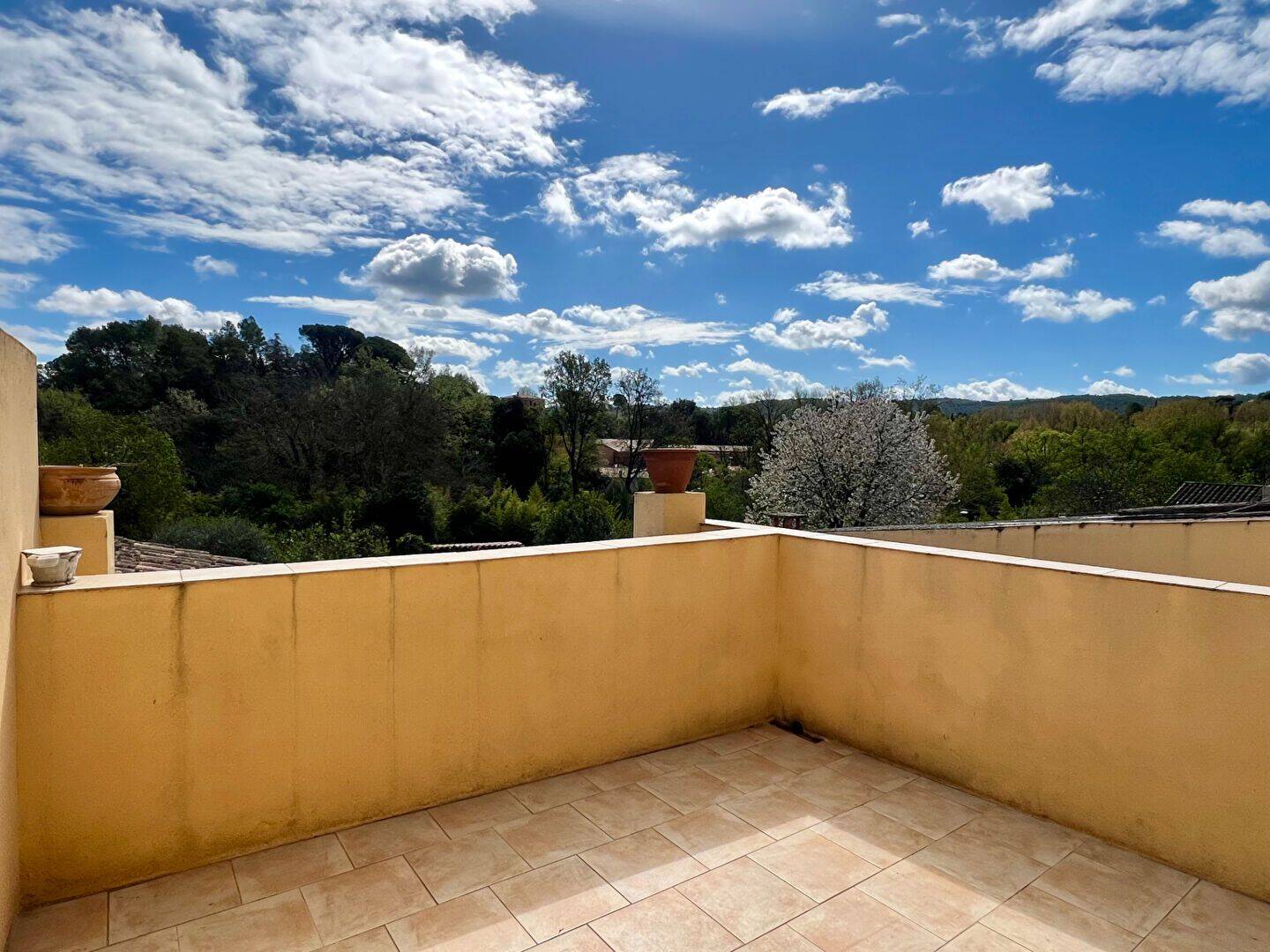 Appartement 3 pièces 53 m² · à Carcès · 53 m² · 720 €
