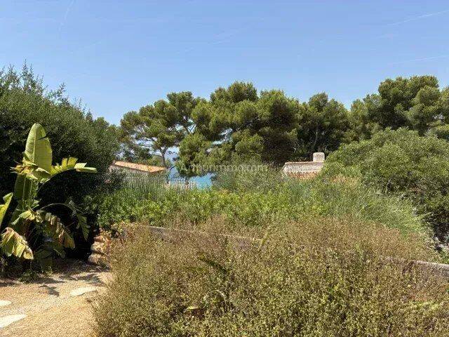 Maison 3 pièces 68 m² · à Saint-Cyr-sur-Mer · 67,5 m² · 1 800 €/mois
