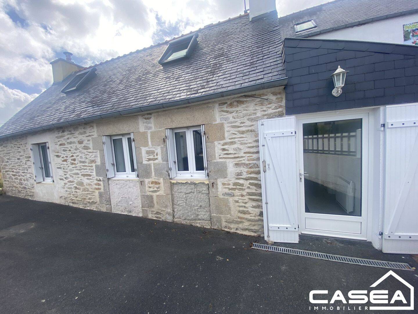 Maison 3 pièces 62 m² · à Plonéour-Lanvern · 61,6 m² · 915 €/mois