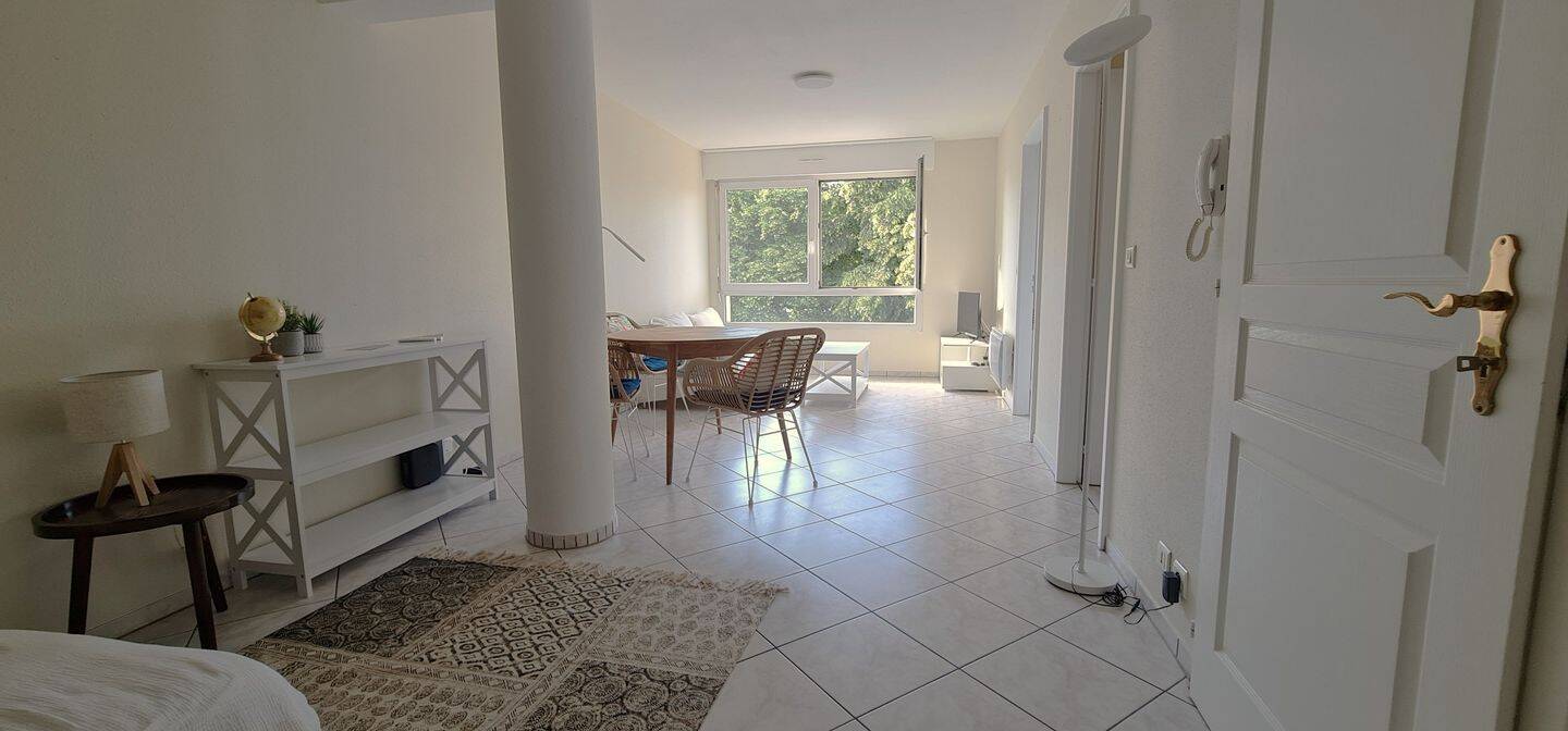Appartement 2 pièces 48 m² · à Saint-Louis · 48 m² · 885 €